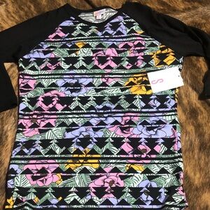 Lularoe colorful Randy shirt in small